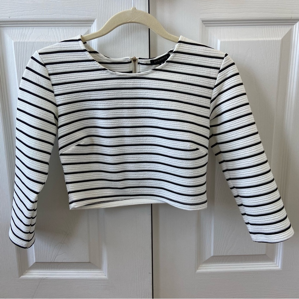Dynamite striped 3/4 sleeve cropped top